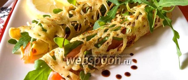 Блины кружевные с сёмгой и рукколой