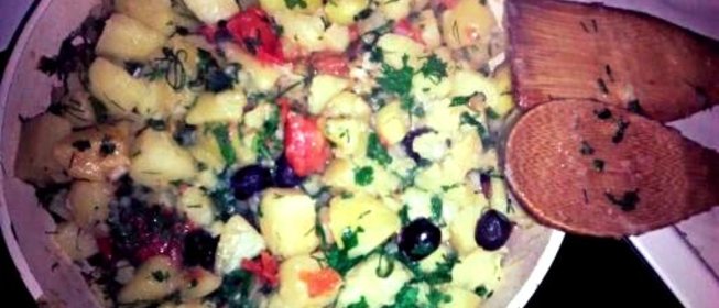 Тушеная картошка по‑гречески