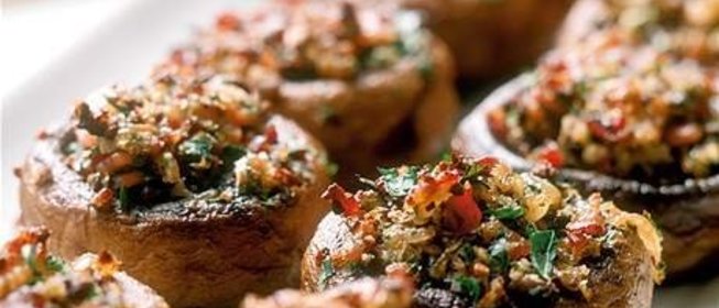 Шампиньоны с начинкой