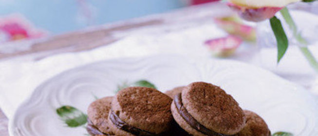 Печенье с шоколадной начинкой ганаш