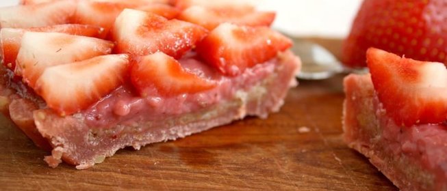 Соус с грецкими орехами и хреном