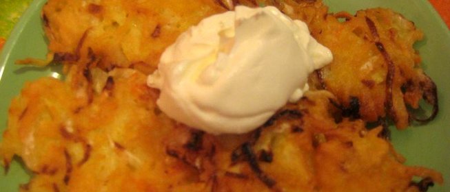 Капустно-картофельные оладьи