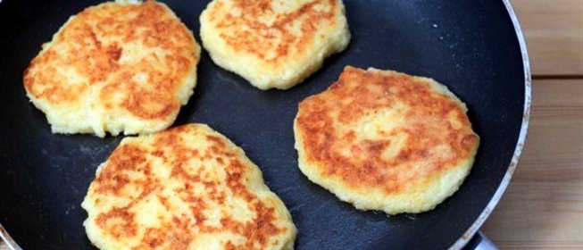 Картофельные оладьи с грюйером