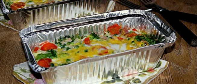 Запеканка из риса и овощей с нежной копчено-вареной грудинкой