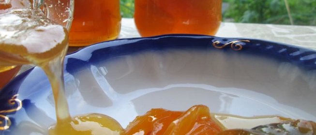 Абрикосовое варенье на коньяке