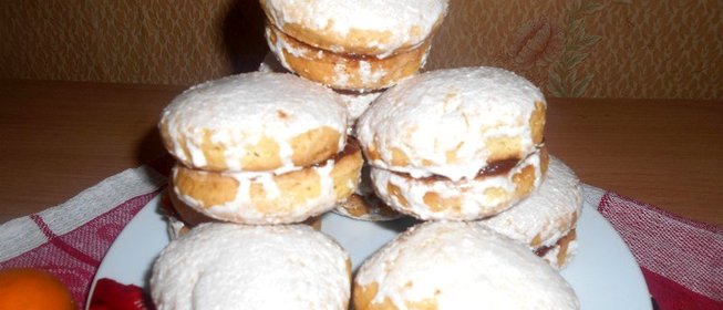 Пряники с повидлом на кефире