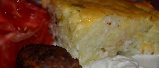 Запеканка из тертого картофеля под сырной корочкой