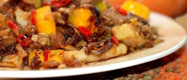 Тыквенное кисло-сладкое рагу с чечевицей