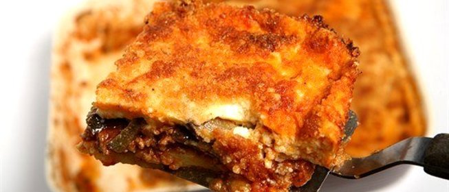 Вегетарианская мусака с сыром рикотта