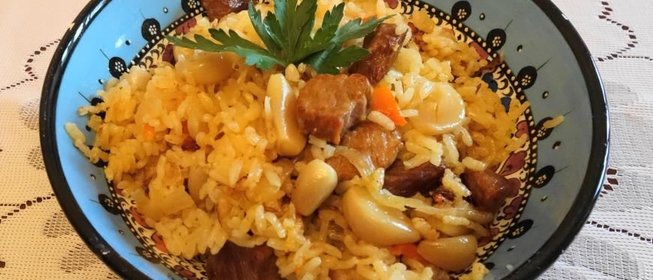 Плов с чесноком