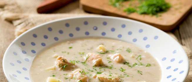 Карельская уха из лосося