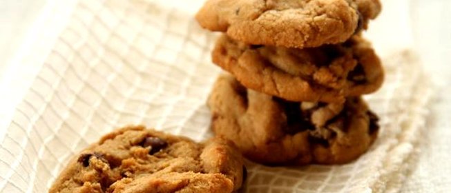 Ванильное печенье с шоколадом