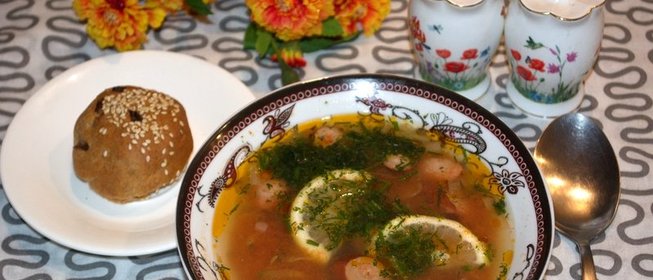 Солянка сборная с колбасой