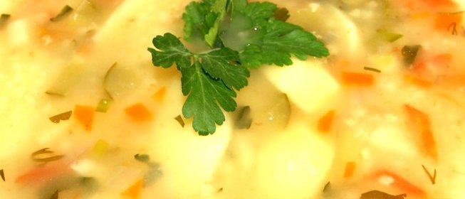 Рассольник на курином бульоне с пшеном