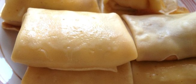 Блинчики с творогом и бальзамическим кремом