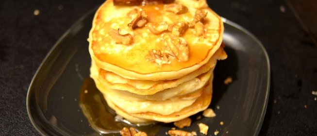 Оладьи с овсяными хлопьями и лимонной цедрой