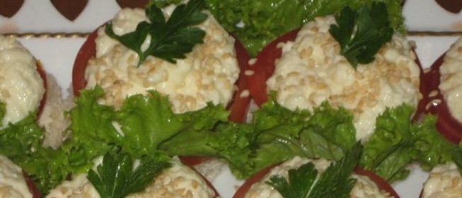 Канапе с сыром фета