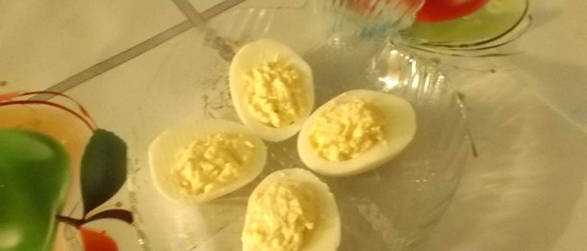 Острые фаршированные яйца