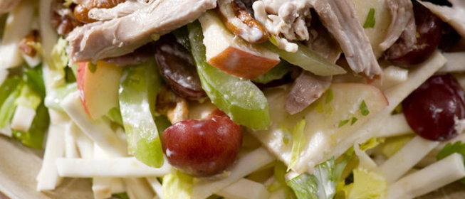 Салат из индейки с виноградом