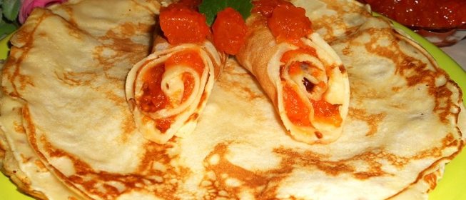 Блины на сыворотке с тыквенным вареньем