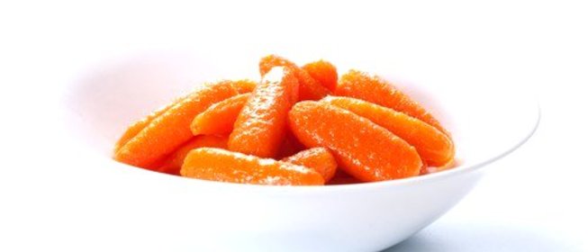 Морковь в апельсиново-кленовой глазури