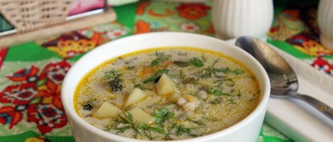 Рассольник с сушеными грибами