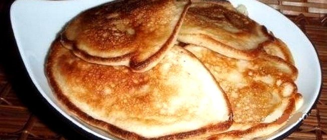 Творожные оладьи с грушами