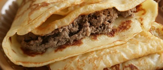 Блины с начинкой из печени с яблоком