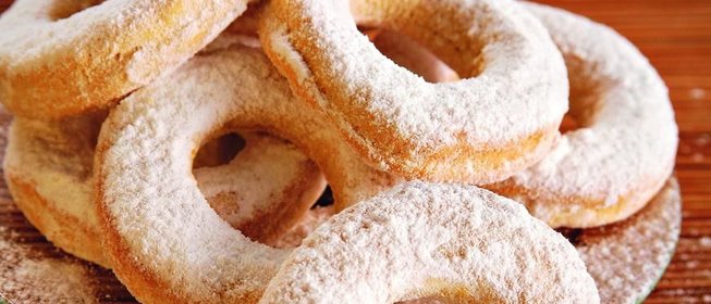 Хрупкое снежное печенье