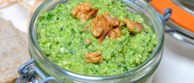 Соус из цукини и сельдерея