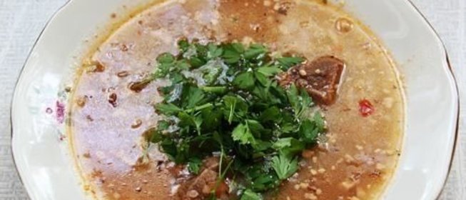 Харчо из риса и говядины