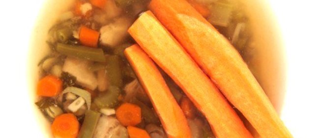 Овощной суп с луком-пореем