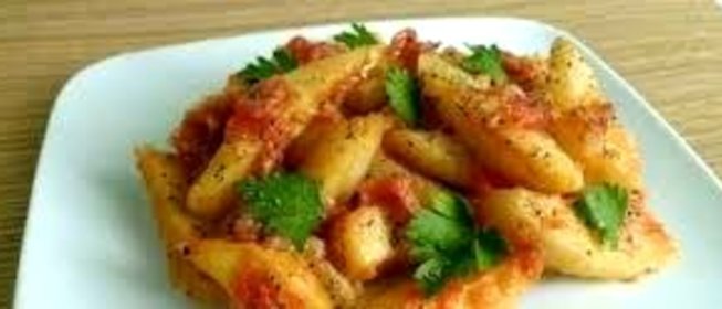 Картофель с помидорами