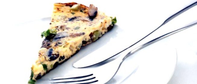 Грибной омлет с тимьяном и горгонзолой
