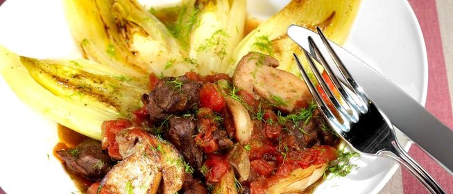 Рагу из утки с белыми грибами