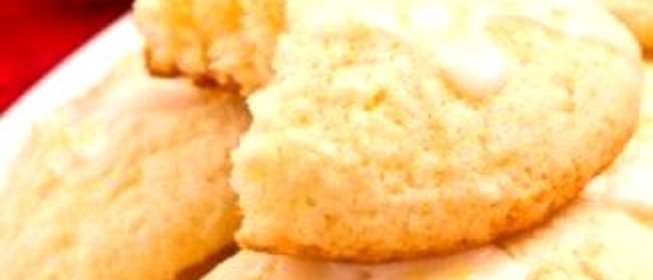 Печенье из рикотты с глазурью из лимончелло