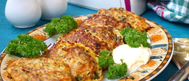 Оладьи из кабачков с манной крупой