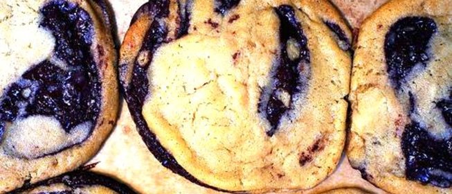 Печенье с шоколадными чипсами и ванилью