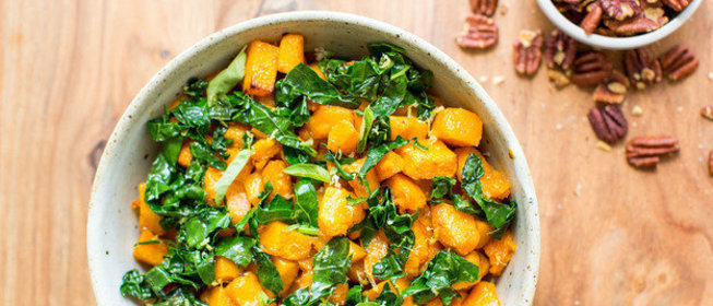 Запеченная тыква с капустой кале