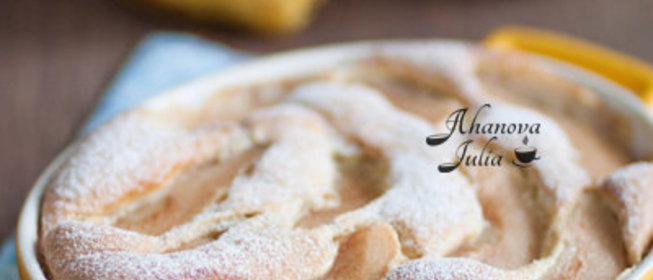 Грушевая запеканка c фундуком