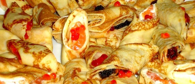 Блины с семгой и икрой