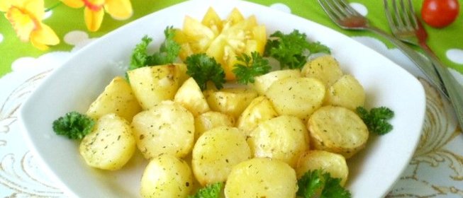 Картофель кусочками в духовке