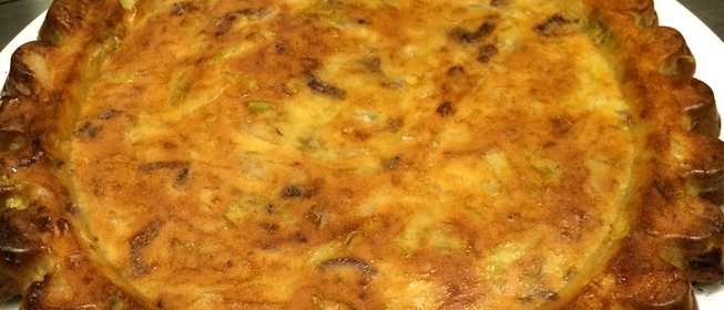 Шарлотка с капустой