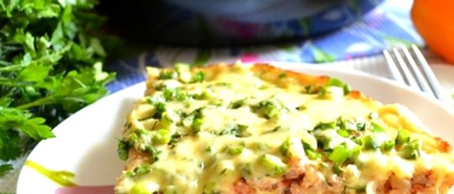 Омлет с фаршем на сковороде