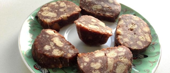 Шоколадный батончик с печеньем