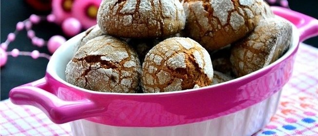 Шоколадное печенье с кракелюром