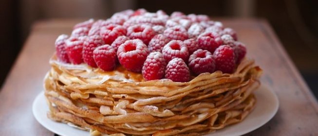 Блинный пирог со сгущенкой