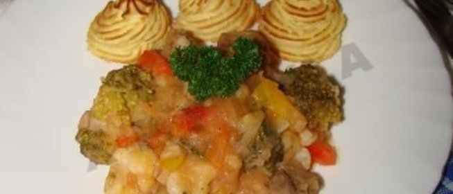 Овощное рагу со свининой