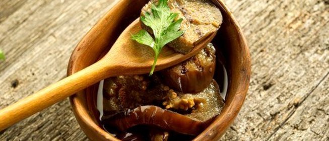 Жареные баклажаны с чесноком и мятой