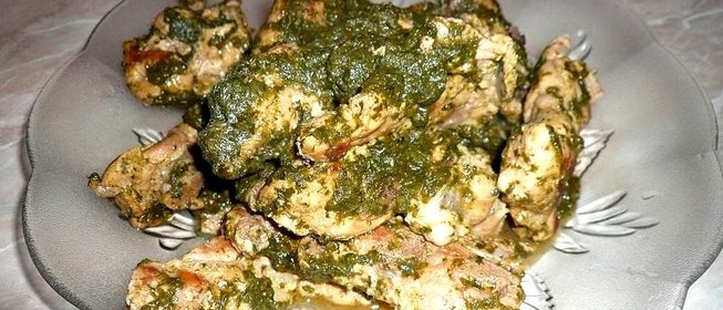 Свиное рагу со шпинатом